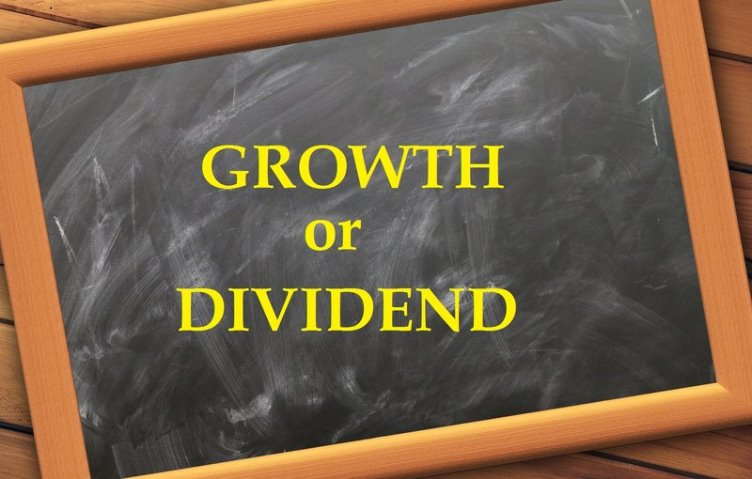 Growth vs Dividend Option in Mutual Funds